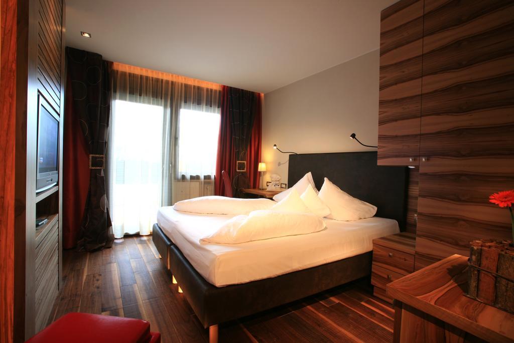 Spa & Relax Hotel Erika 티롤로 객실 사진